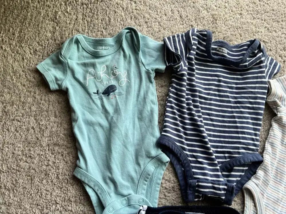 (#8)     Baby Boy Mixed Lot -  Bodysuit, Shorts,& Sleep & Play 3M